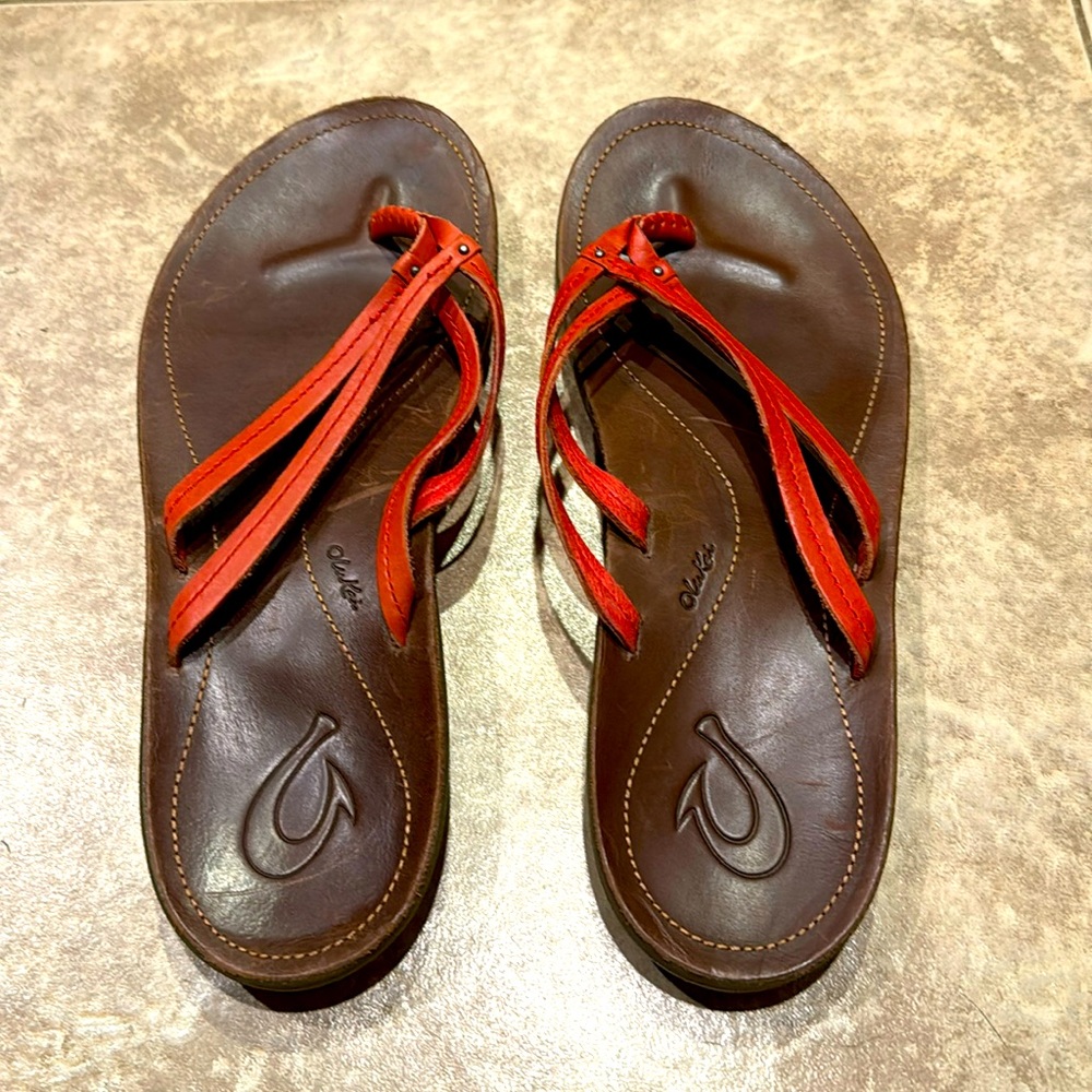 Olukai Kapehe Luana Tapa/ Red Orange Toe-Post Sandals Women's US Size 9
